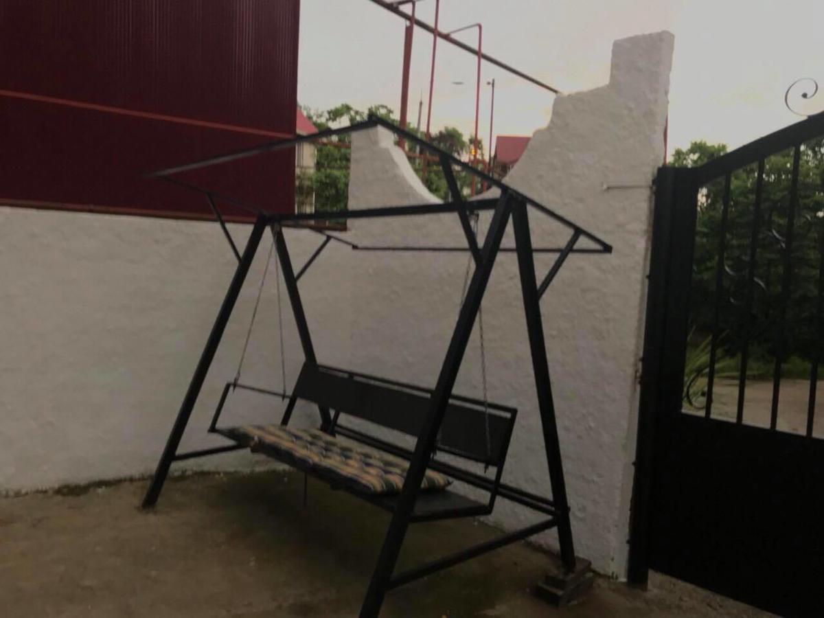 Lela'S Guest House Batumi Exterior photo